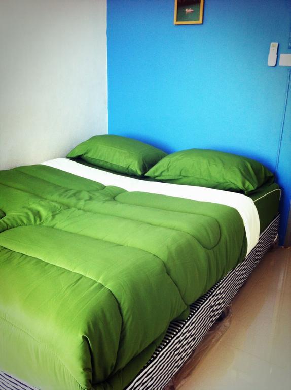Lemon Tree Motel Сураттхани Экстерьер фото
